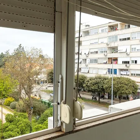 Apartman Geranium Zára